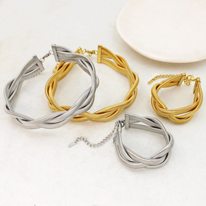 Collier Cœur Mère-Fille Exclusif Gravé au Laser avec Logo et Pierres Brillantes Taillées, Maillons Creux, Poids Léger, Idéal Cadeau - Product Image 1