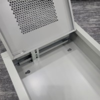 Armoire de serveur murale 2U 19 pouces avec porte grillagée pour panneau de brassage réseau 350 mm en stock SYNSTRO