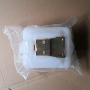 Conjunto de Botella de Agua con Motor de Pulverización para Lavado de Vehículos Eléctricos, Repuesto para Reparación - Product Image 5