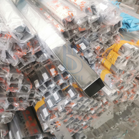 Tube carré en acier inoxydable à section creuse SS201 304 316 430 20*20 30*30 40*40 15*15 40*60 pour la construction