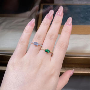 แหวนเซอร์โคเนียมรกตสีเงินสีขาวสีเขียว925สำหรับเด็กผู้หญิงแหวนหมั้นอัญมณีคุณภาพสูงสำหรับผู้หญิง - Product Image 1