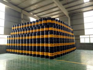 Nerain 200升铁桶长效防冻液，适用于重型车辆，-25℃，沸点130-150℃，保质期<span class=keywords><strong>3</strong></span>年 - Product Image 1