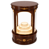 Vitrine de présentation de bijoux en bois sculpté de style européen avec éclairage LED pour l'exposition de parfums et cosmétiques en showroom