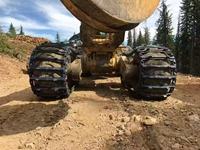 700/45-26.5 Les buissons forestiers utilisent des chaînes sur chenilles