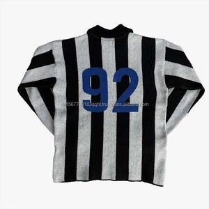 Camiseta de Fútbol de Punto con Rayas Verticales Estilo Jersey Vintage Otoño 2026 para Hombre y Mujer, Personalizada con Letras Impresas, Cuello Redondo, Poliéster/Algodón - Product Image 3