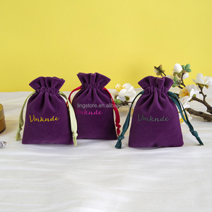 Pochette personnalisée en velours violet 10*15cm avec cordon de serrage pour bijoux (colliers, bagues) - Sac de rangement anti-poussière pour cadeaux et cosmétiques - Product Image 4
