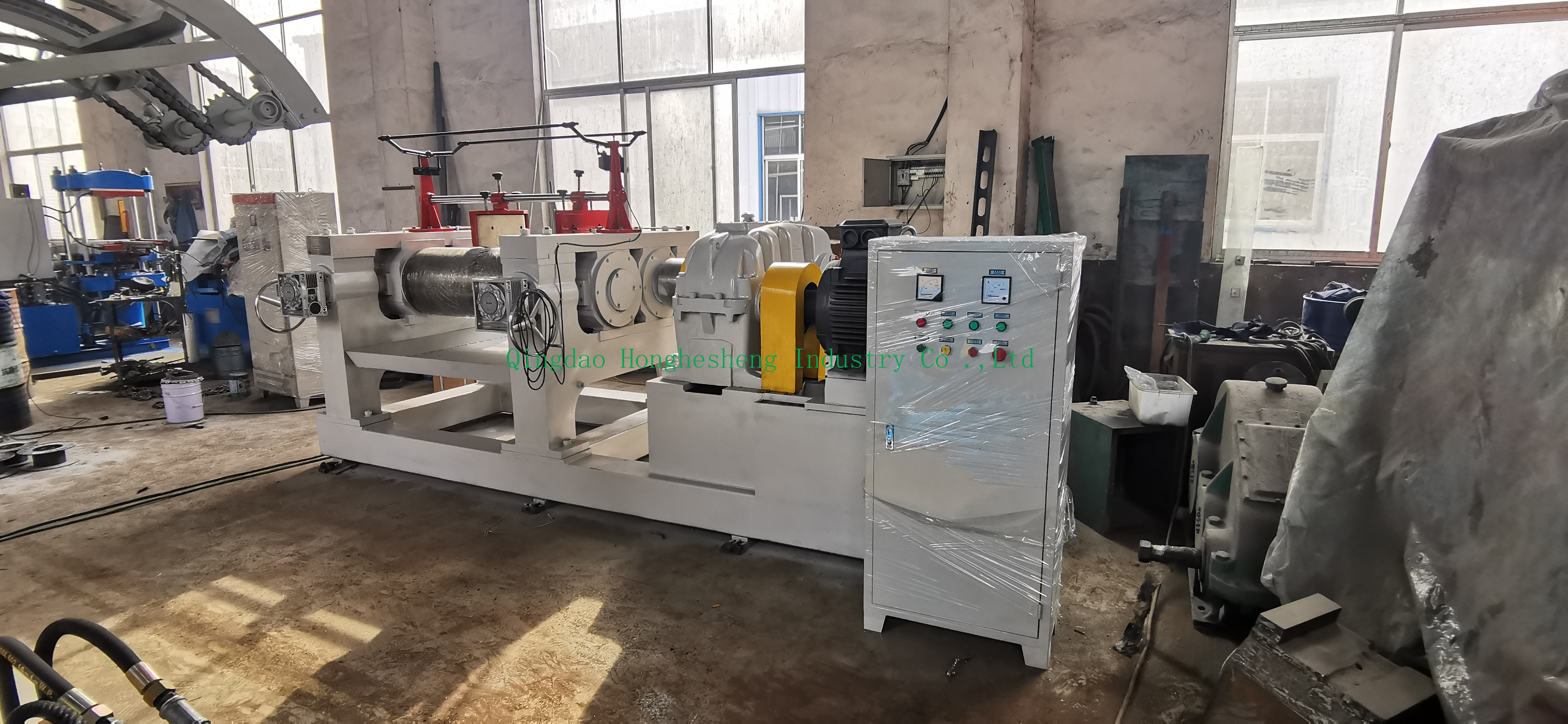 Hard Tooth Bearing  Rubber Two roll mixing mill machine XK400 16inch mixing mill machine