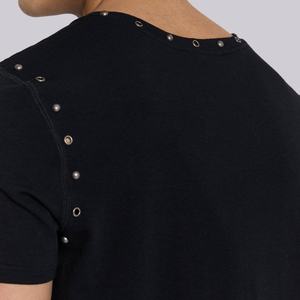 เสื้อยืดโออีเอ็ม สตรีทแวร์ ดีไซน์วินเทจ Y2K ผ้าฝ้ายทรงปกติ ฮิปฮอป 260GSM หนัก ตกแต่งหมุด สีดำ - Product Image 4