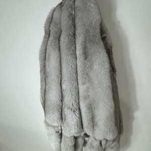 1 Pezzo di Pelliccia Naturale di Volpe Blu, Lussuosa per Cucito Fai-da-Te, Rifiniture Soffici, Tessuto per Costumi e Decorazioni Artigianali - Product Image 1