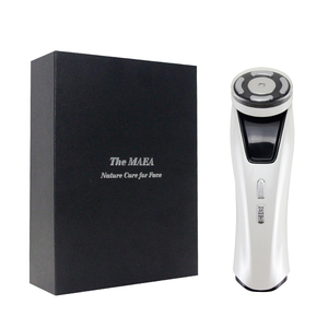 Dispositivo de belleza portátil con modo de cuidado diario y protocolo de cuidado especial semanal para un tratamiento antienvejecimiento completo - Product Image 3