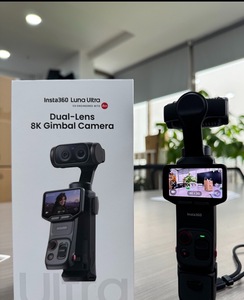 Paquete Estándar Original Insta360 Luna Ultra con Lente L-<span class=keywords><strong>eica</strong></span> Summicron, Sensor de 1 Pulgada y 8K, Video Dolby Vision 8K a 30 fps y 4K a 120 fps - Product Image 1