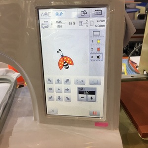 จักรเย็บผ้าคอมพิวเตอร์สำหรับใช้ในบ้าน จักรปักผ้าอุตสาหกรรมสำหรับขาย - Product Image 3
