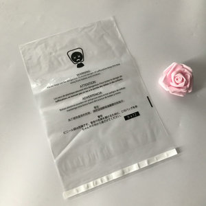 19x24 Bolsa de polietileno personalizada Embalaje <span class=keywords><strong>Ropa</strong></span> Interior Calcetines Bolsa de polietileno transparente con <span class=keywords><strong>bolsas</strong></span> de advertencia de asfixia - Product Image 2