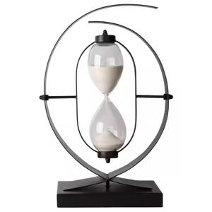 Verre d'heure de luxe en bois et métal Verre d'heure personnalisé avec sable blanc Haut sur demande Plateau de table attrayant - Product Image 3