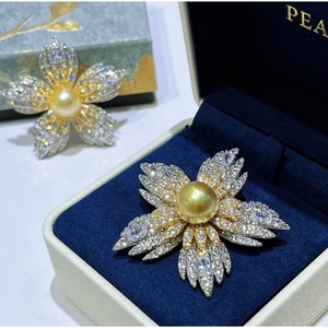 Broches de Moda de Alta Gama para Mujer, Venta Caliente Transfronteriza, Flor de Pecho con Perlas, Girasoles y Cristales, Estilo Exagerado y Personalizado - Product Image 2