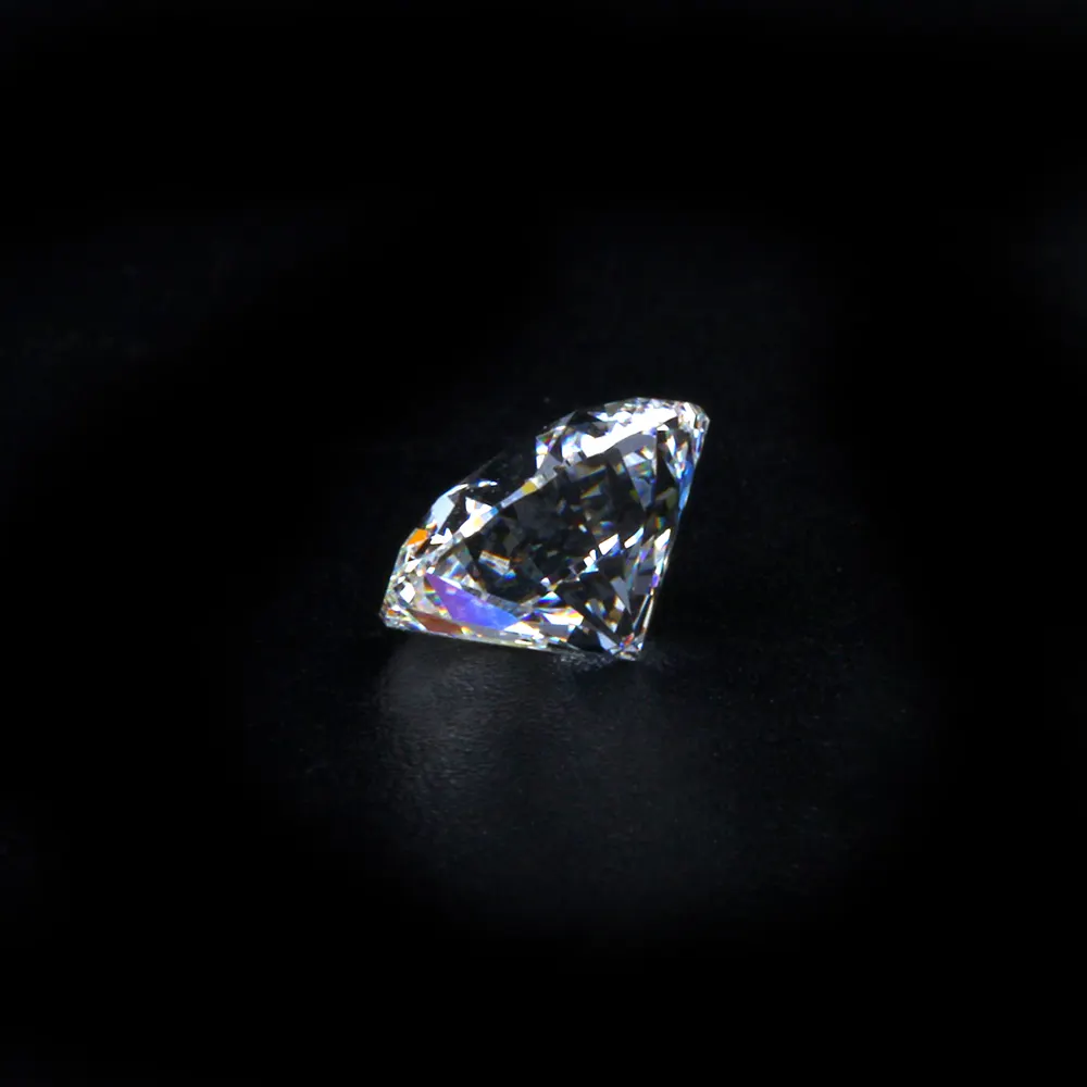 新しいラボで作成された丸い洋ナシの楕円形のCVDダイヤモンドIGI証明書DEFカラーVSVVS透明度ブリリアントカット合成CVD宝石