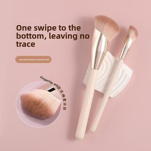 Set de Brochas de Maquillaje con Mango de Madera, Pelo Sintético, Logotipo Personalizado, Brocha Cosmética Profesional para Aplicación de Corrector, Base y Polvo Facial - Product Image 1