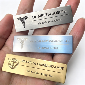Etiqueta de Identificación Magnética Personalizada al por Mayor con Imán Fuerte para Personal de Hotel - Product Image 2