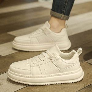 Sneakers rétro de style britannique pour hommes, légères et respirantes, semelle épaisse, chaussures décontractées, chaussures de sport confortables - Product Image 2