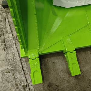 Accesorio de excavadora de fábrica de China Cubo de trituración y cribado de suelo para excavadora - Product Image 4