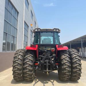 Tractor Agrícola 4x4 con Transmisión por Engranajes, Doble Rueda Trasera, Motor y Bomba de 50-240HP, Compatible con Implementos Pesados para Uso Agrícola - Product Image 2
