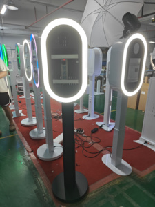 Cabina de <span class=keywords><strong>Fotos</strong></span> para iPad con Carcasa de Espejo Ovalada, Divertida Máquina de Selfies para Bodas y Fiestas, Accesorios para Eventos - Product Image 3