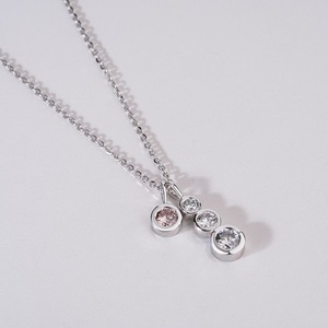 Collar con Colgante de Diamante Cultivado en Laboratorio de Primera Calidad en Oro de 14K para Mujer, Joyería Fina Elegante con Brillo Brillante y Estilo Clásico - Product Image 6