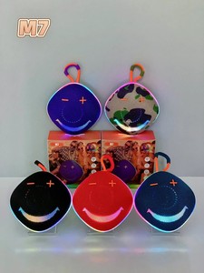 Thông minh Loa Directional Loa BT Skull âm thanh loa với ánh sáng MP3 - Product Image 4