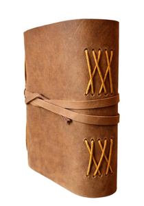 Journal en cuir véritable gravé de motifs plumeux, 7 x 5 pouces, marron rustique, avec citation inspirante et sangle de fermeture, Grimoire, Carnet de notes - Product Image 2