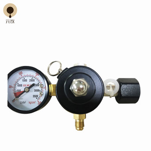 เกจวัดแรงดันถัง CO2 YY-B02 สำหรับเครื่องทำเครื่องดื่มอัดลม อุปกรณ์จ่ายของเหลวแรงดันสูง - Product Image 1