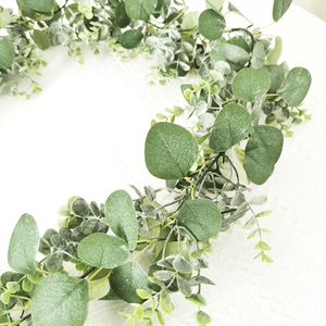 パーティデコレーション模擬ユーカリGypsophila Vineガーランドリアル花のVine屋内庭