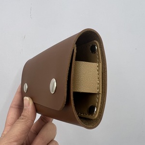Estuche de cuero para botella de perfume, bolsa de almacenamiento plegable y portátil, funda protectora para botella de medicina pequeña, almacenamiento de muestras de aceites esenciales - Product Image 3