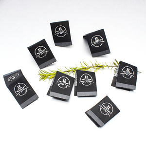 Etiqueta privada de hierro en etiquetas de ropa fabricantes de mujeres - Product Image 4