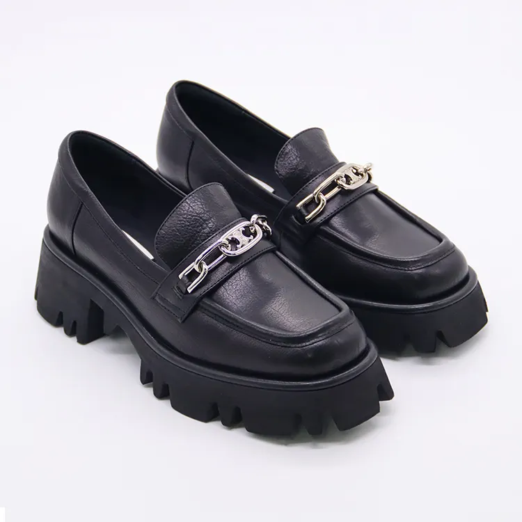 Wholesale Customized Waterproof Platform Guangdong Genuine Retro Leather Loafer Shoes Women