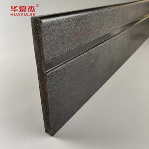 <span class=keywords><strong>Plinthe</strong></span> en <span class=keywords><strong>PVC</strong></span> moderne pour hôtels, étanche, en vinyle, noire, matériau de décoration, vente en gros - Product Image 1