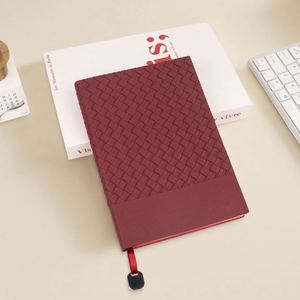 Libreta A5 de PU con Tapa Blanda, Colgante Metálico de Alta Gama, Diseño Creativo, Diario, Personalizable con Logotipo Empresarial, Regalo Empresarial - Product Image 2