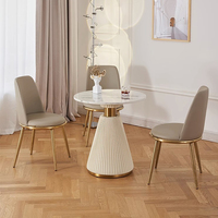 Table d'appoint en métal de style moderne contemporain Table d'appoint de lit ronde de conception italienne Table basse en marbre