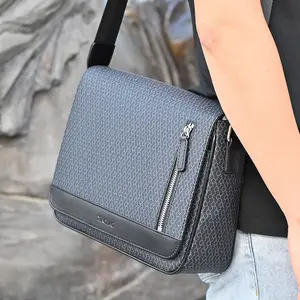 2023 New Design Fashion Leather Crossbody Bag For Business Shoulder Bag Durable Messenger Bag
