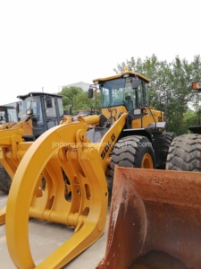 High Quality Shandong Lingong SDLG LG953 Front Loader 5Ton Rated Load 2018-2022 <b>Model</b> 162KW Power <b>Engine</b> Motor Bearing Gearbox - Product Image 4