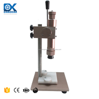 Machine de sertissage et de pressage de bouteilles en verre de pulvérisateur en aluminium multifonction manuel Offre Spéciale