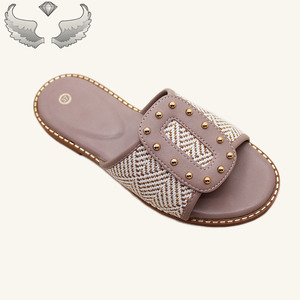 Sandalias y Pantuflas de Mujer de Verano de Alta Calidad, Diseño Nuevo, Casuales, Sin Cordones, Retro, Duraderas y Ligeras - Product Image 4
