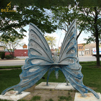Personnalisé Extérieur Jardin Abstrait Art Décor En Métal Revêtement Animal Banc Statue Grande Sculpture De Chaise En Acier Inoxydable De Couleur Papillon