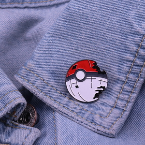 Broche émail pokemon <span class=keywords><strong>pikachu</strong></span> métal noir peinture personnalisée bon marché - Product Image 4