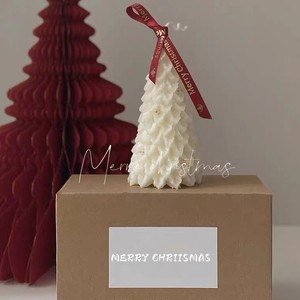 <span class=keywords><strong>Velas</strong></span> Aromáticas de Cera de Soja Hechas a Mano con Forma de Árbol de Navidad para Crear un Ambiente Festivo en el Hogar, la Oficina o como Regalo - Product Image 4