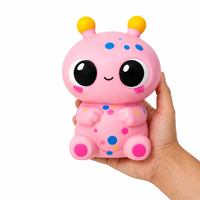Jouet Squishy Alien Rose Mignon en Gros, Poupée de Dessin Animé à Deux Antennes et Grands Yeux, Jouet Sensoriel Anti-Stress à Presser