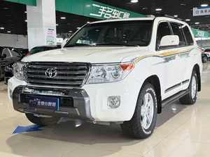 Autos Usados 2012 para Exportación, LC200 Híbrido 4.6 V8 Automático 6AT VX-R, SUV Todoterreno de 8 Plazas, Volante a la Izquierda - Product Image 2