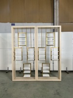 Présentoir à lunettes en bois de chêne clair avec étagères suspendues dorées et panneaux blancs, autoportant, certifié CE ETL pour magasin d'optique