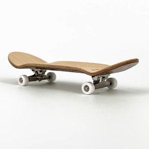 Planche de patin à doigts personnalisée technique professionnelle en gros planche à doigts en bois d'érable - Product Image 1