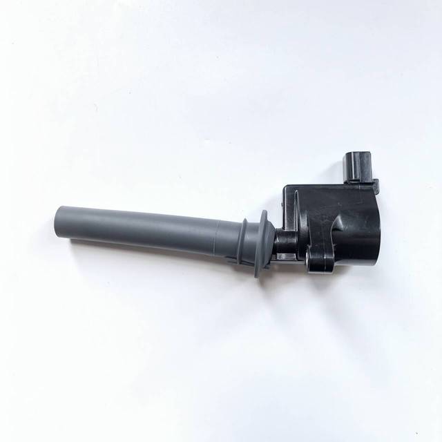 2M2E-12A366-AC 2M2E12A366AC AJ51-18-100 AJ51-18-100A Ignition Coil for Ford for Maverick for Escape for Taurus for Mazda for MPV