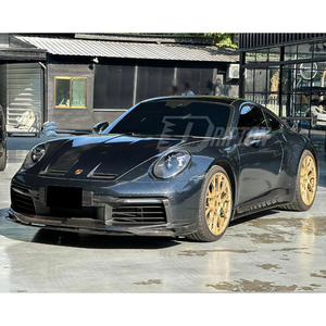 สเกิร์ตข้างคาร์บอนไฟเบอร์แบบแห้งสไตล์รถยนต์ชั้นนำสำหรับ Porsche 911 992 Carrera S - Product Image 3